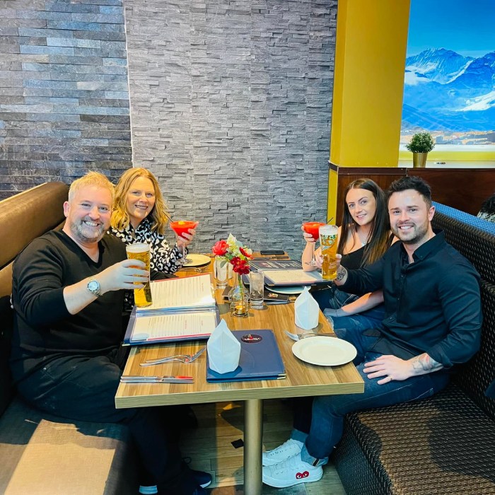 Aroma Bar & Restaurant Happy Customers in Broxburn